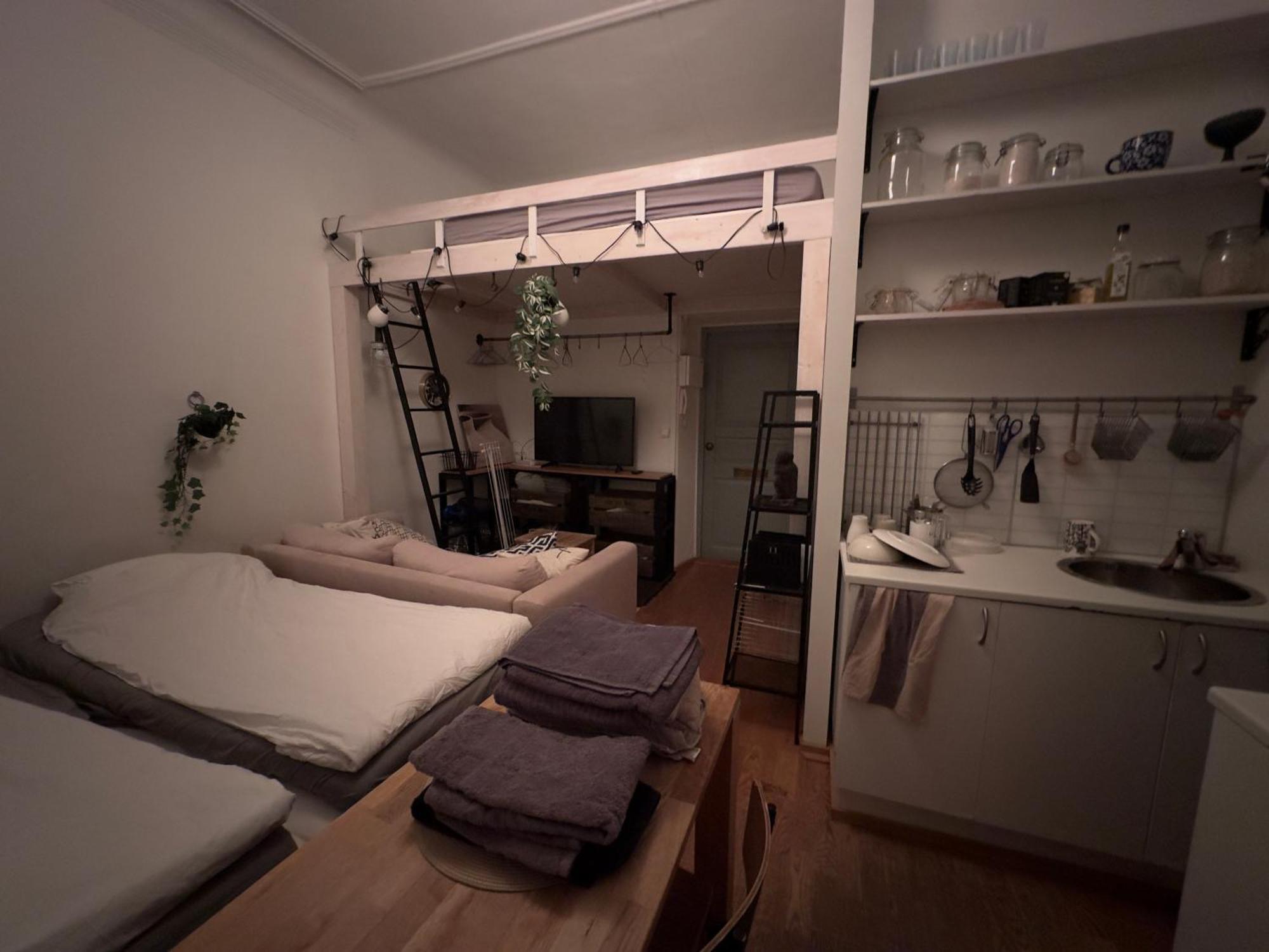 Uniikki, Kodikas Ja Supermukava Huoneisto Ydinkeskustassa! Apartment Helsinki Bagian luar foto